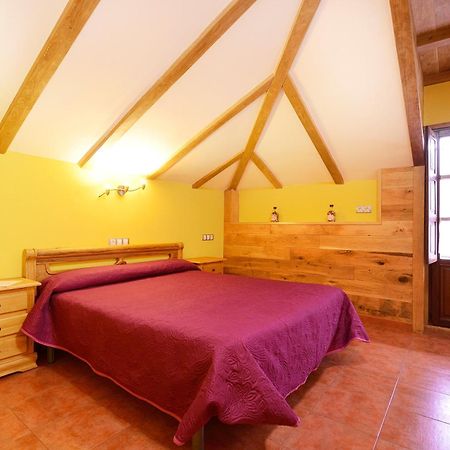 Posada Casa Rosalia Кастро-Урдіалес Екстер'єр фото