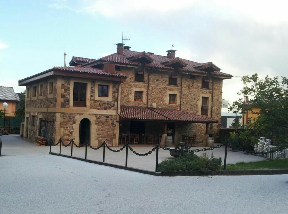 Posada Casa Rosalia Кастро-Урдіалес Екстер'єр фото